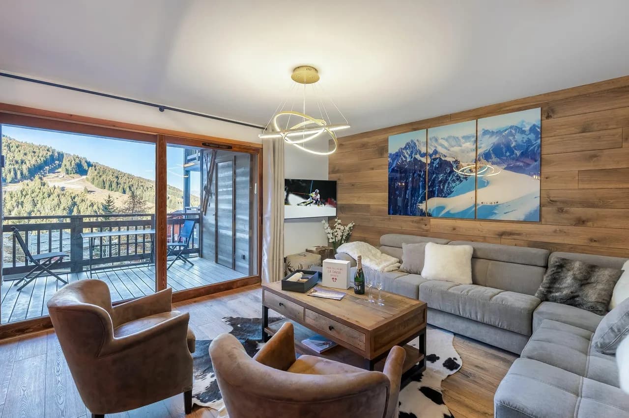 Elegant Ski Apartment In Central Courchevel photo 2
