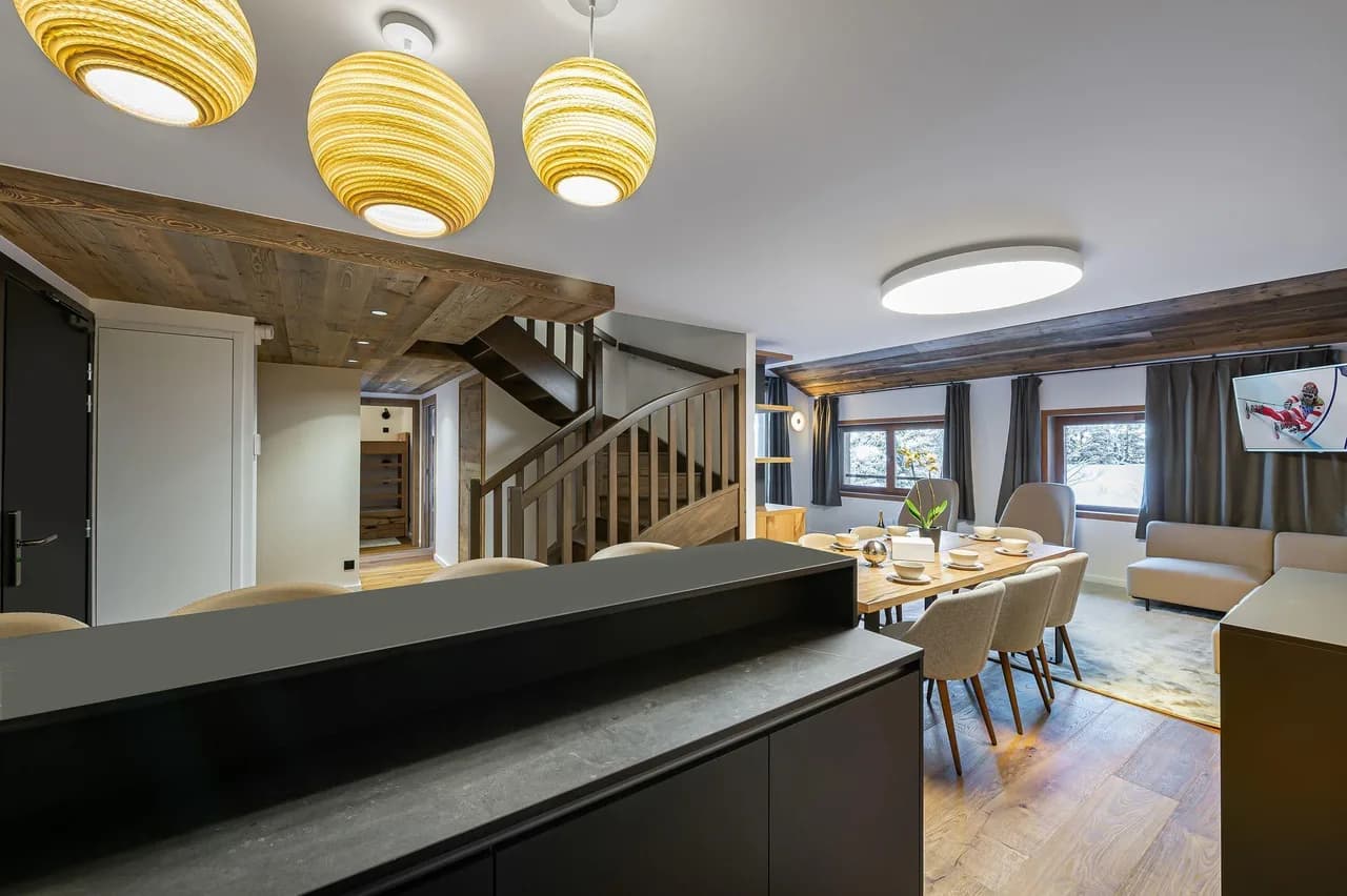 Modern Chalet Style Apartment Near Skiing photo 5