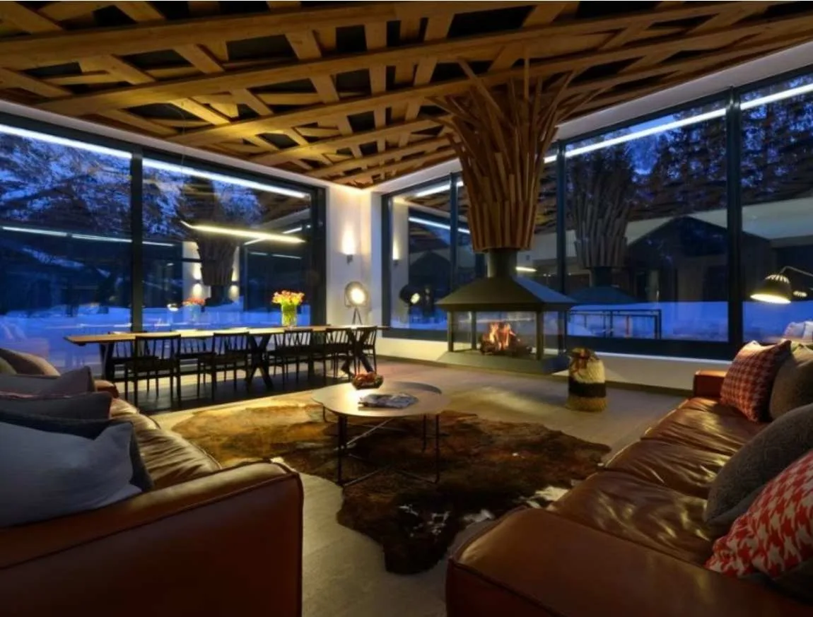 Luxury Alpine Chalet With Cinema Room photo 3