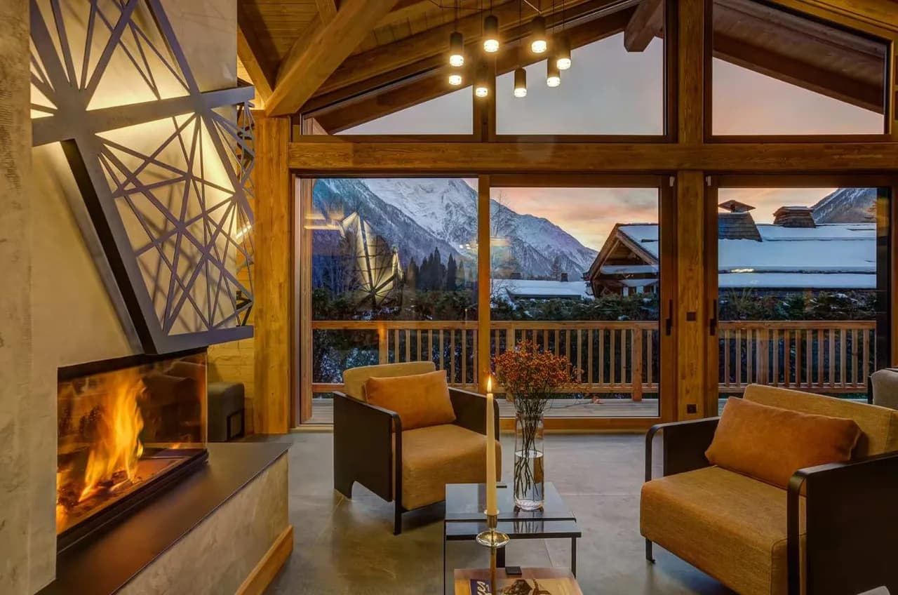 Contemporary Chalet With Dual Mountain Panorama photo 2