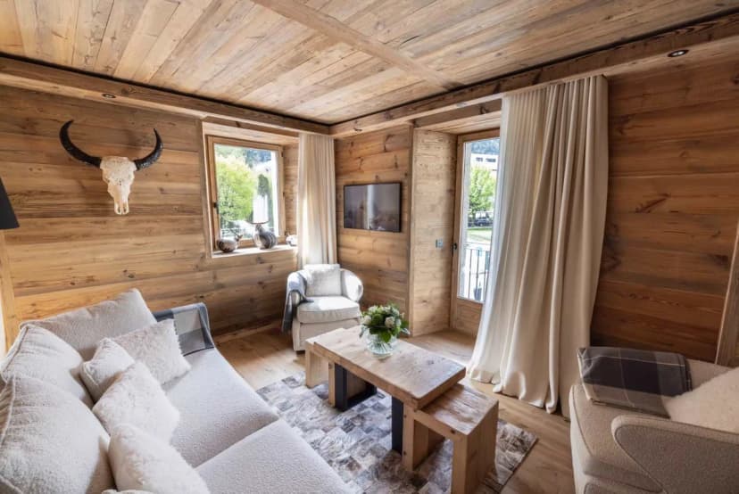 Modern Alpine Apartment With Mont Blanc Views