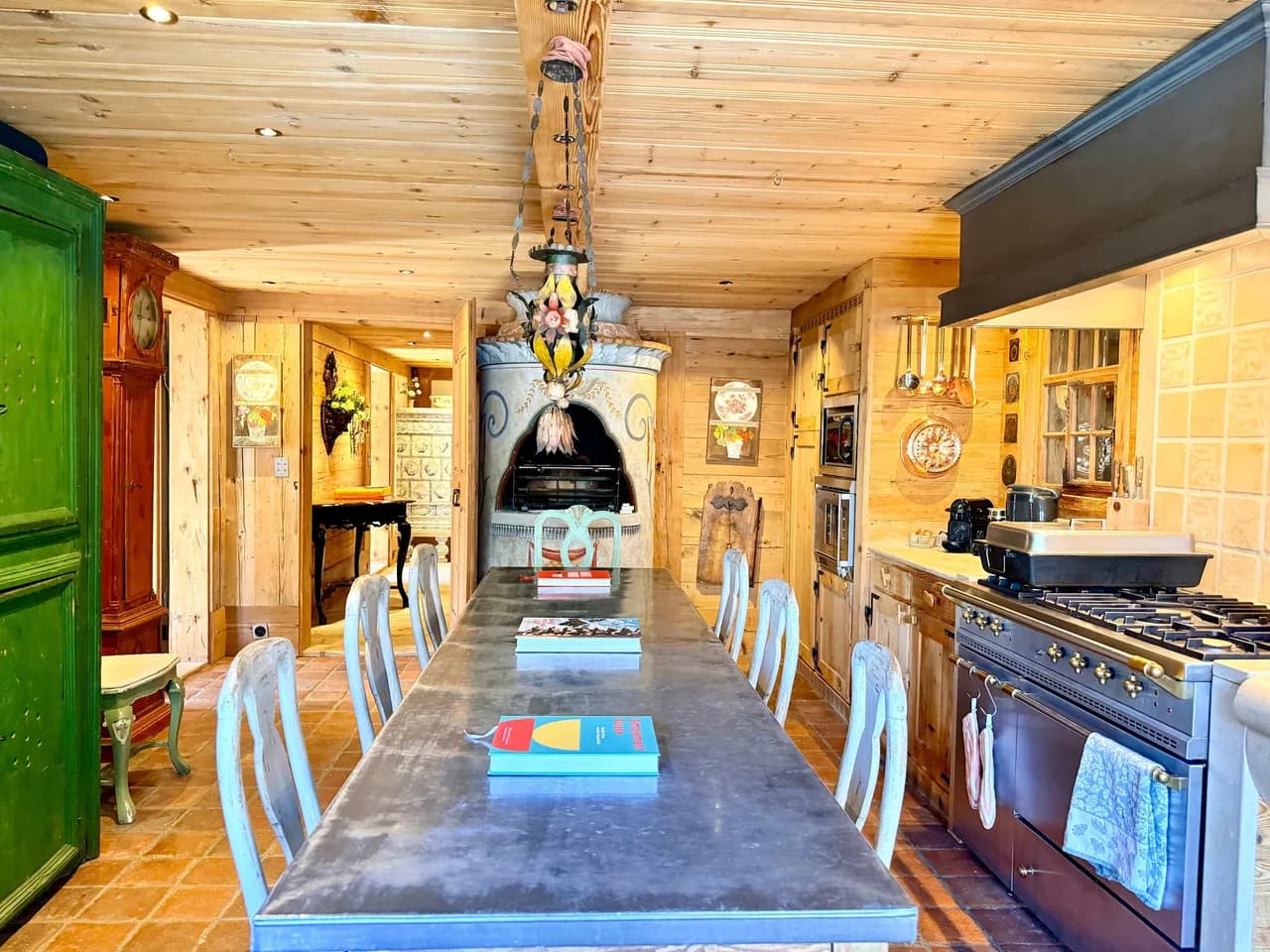 Luxury Mountain Escape With Pool Sauna photo 2