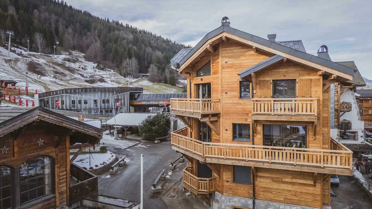 Modern Cozy Apartment With Mountain Views photo 3