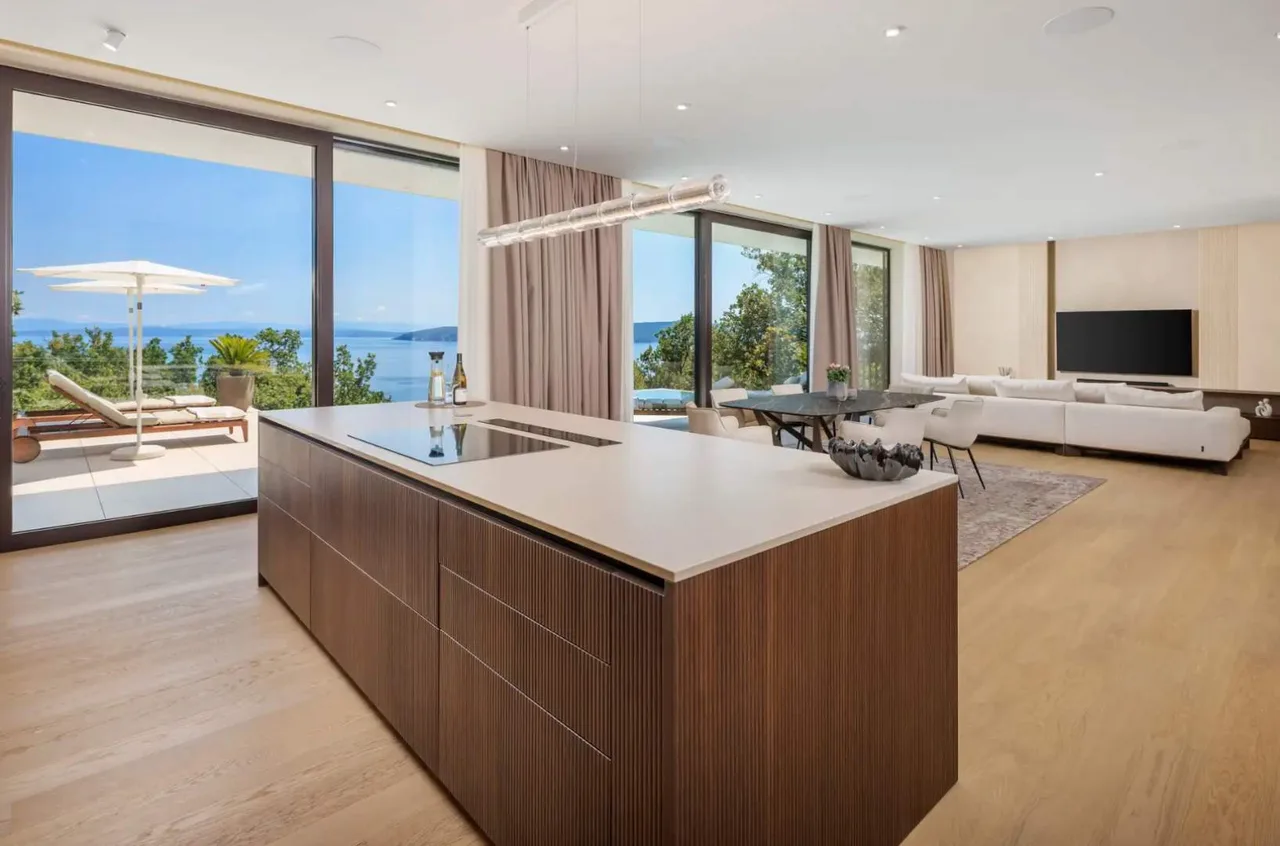 Modern Seaside Escape With Heated Pool photo 5