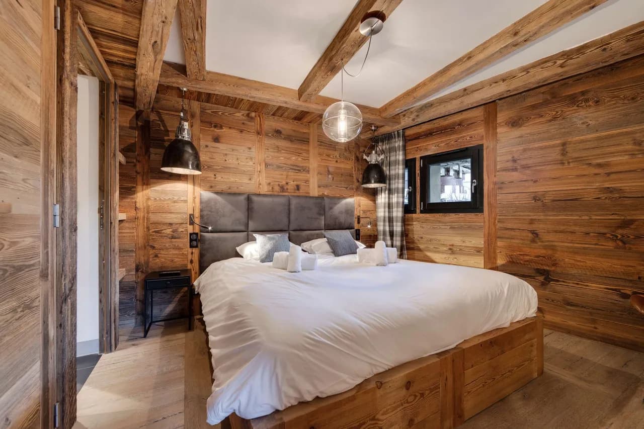 Elegant 2BR Apartment in Mountains photo 2
