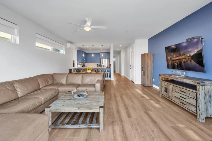 RMB III: Island Paradise 2Br Deck (Sleeps 10-14)
