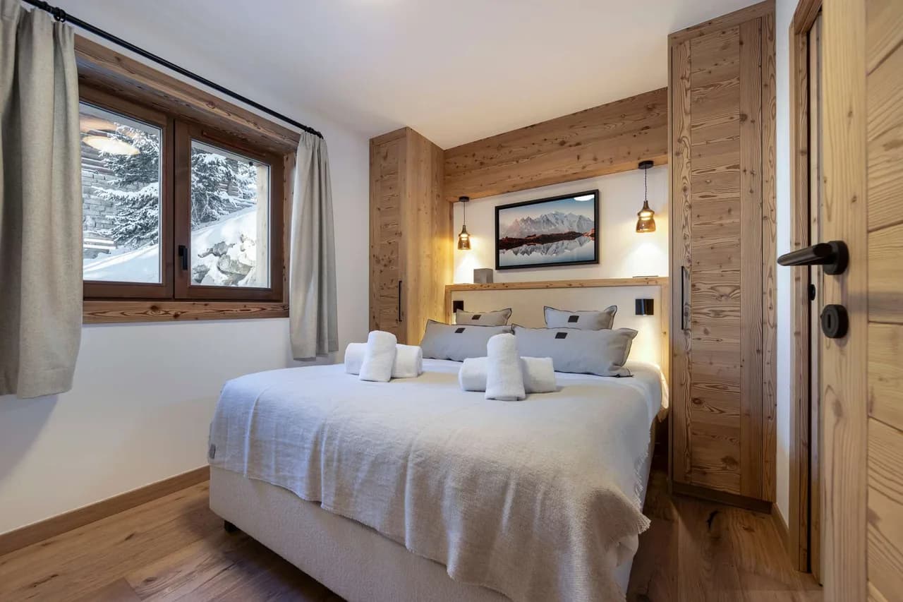 Elegant Mountain Apartment With Scenic Views photo 2
