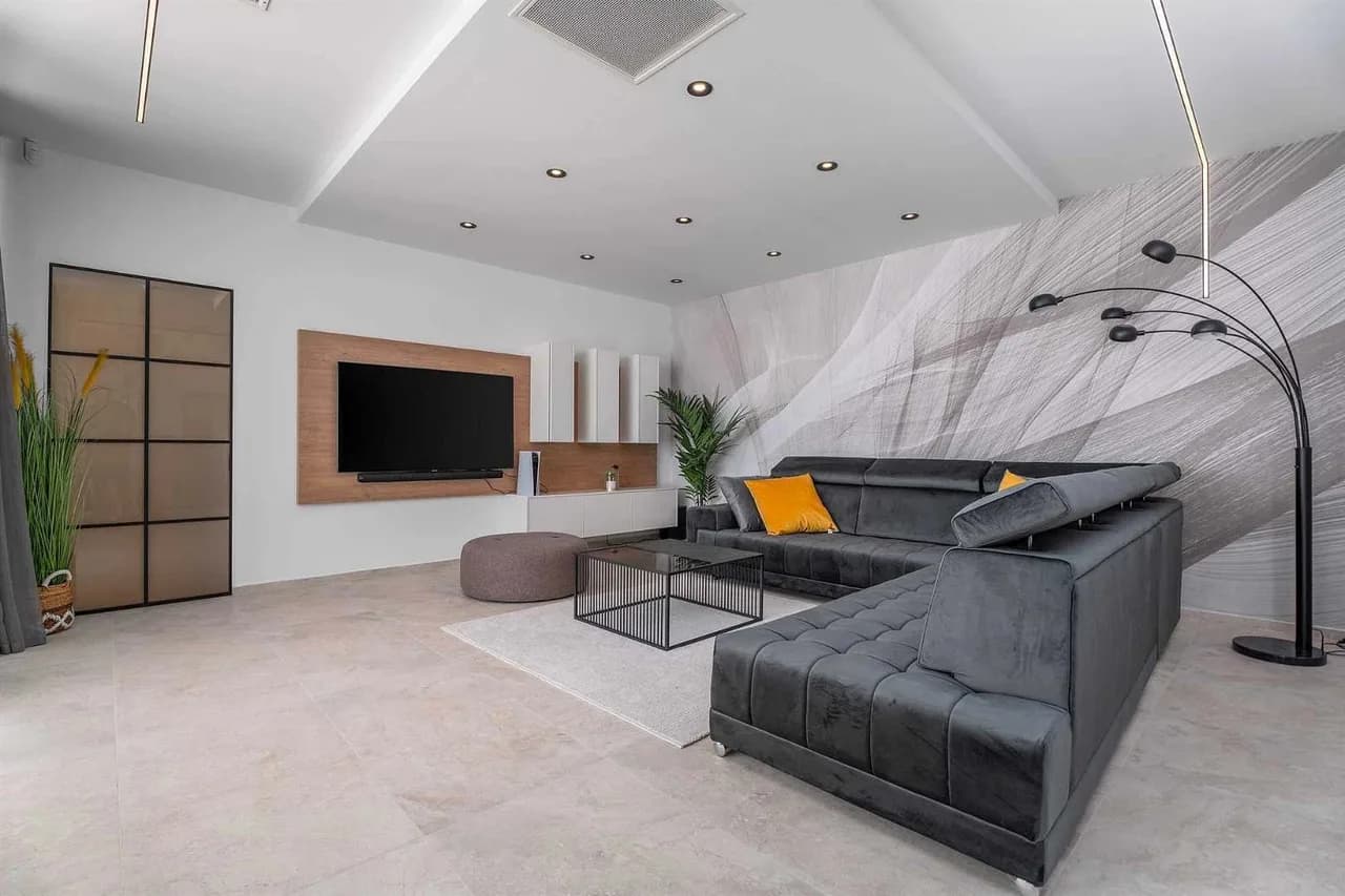 Seafront Luxury Retreat With Sauna photo 4