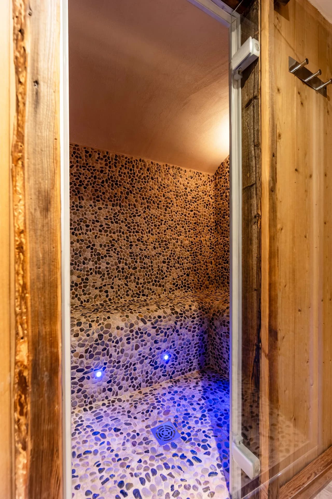 Courchevel 1850 Chalet With Wellness Area photo 5