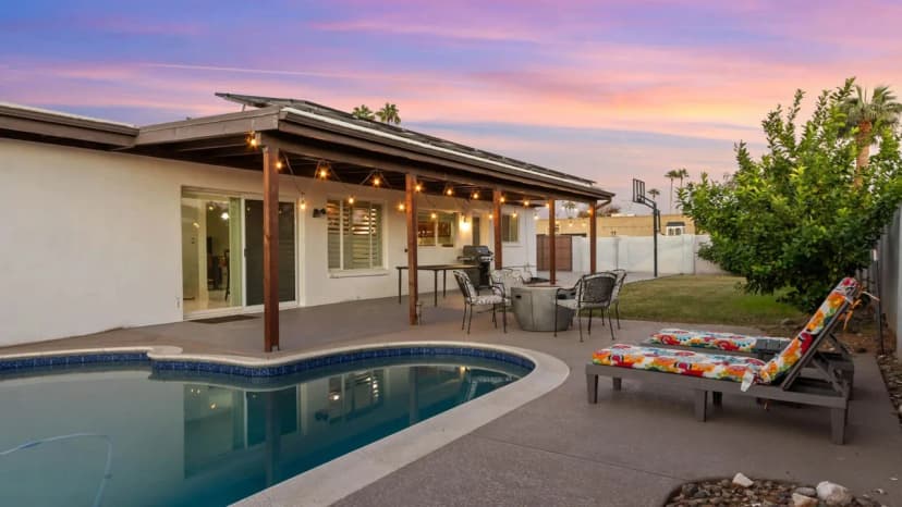 North Scottsdale Retreat With Private Pool