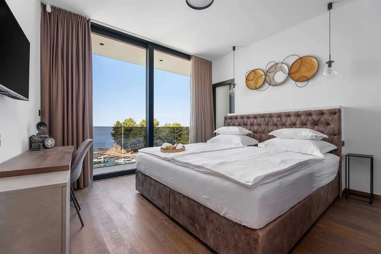 Luxury Seaside Villa Near Omiš photo 3