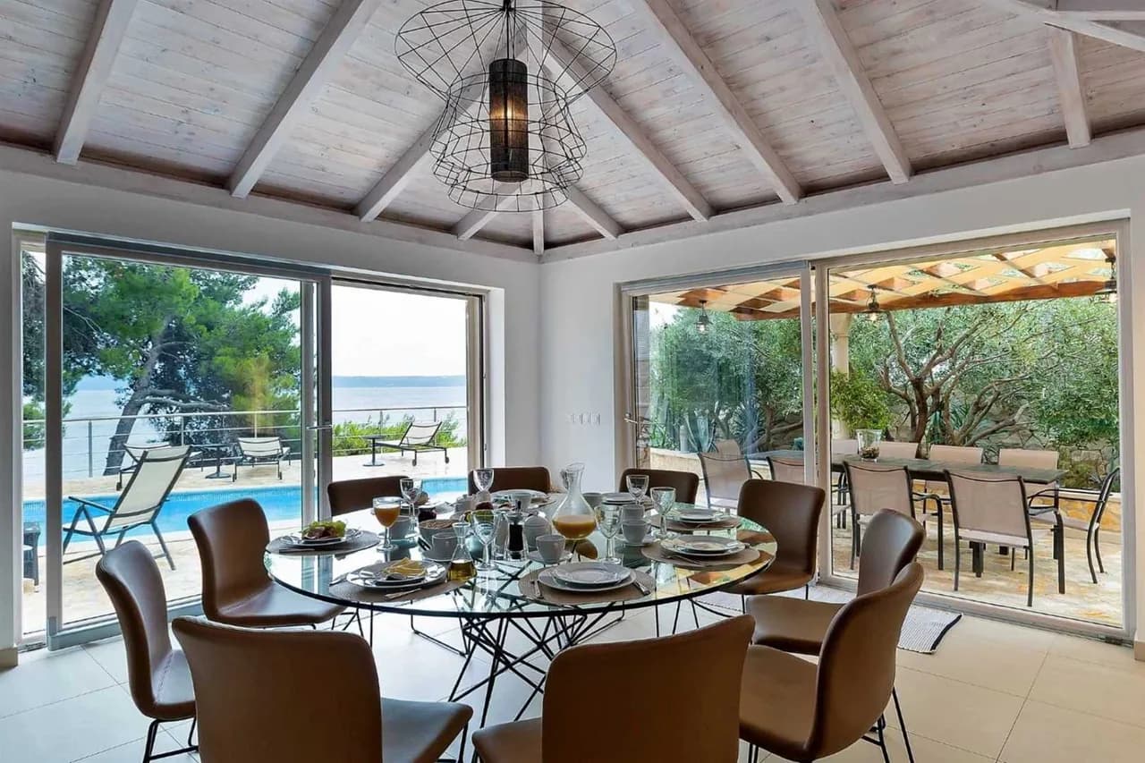 Luxury Beachfront Escape Steps from Adriatic photo 3