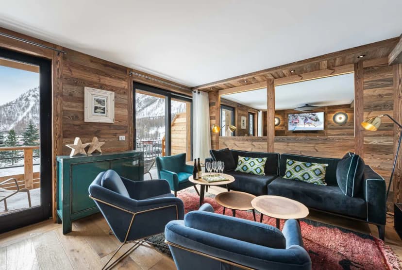 Alpine Comfort With Stunning Mountain Surroundings