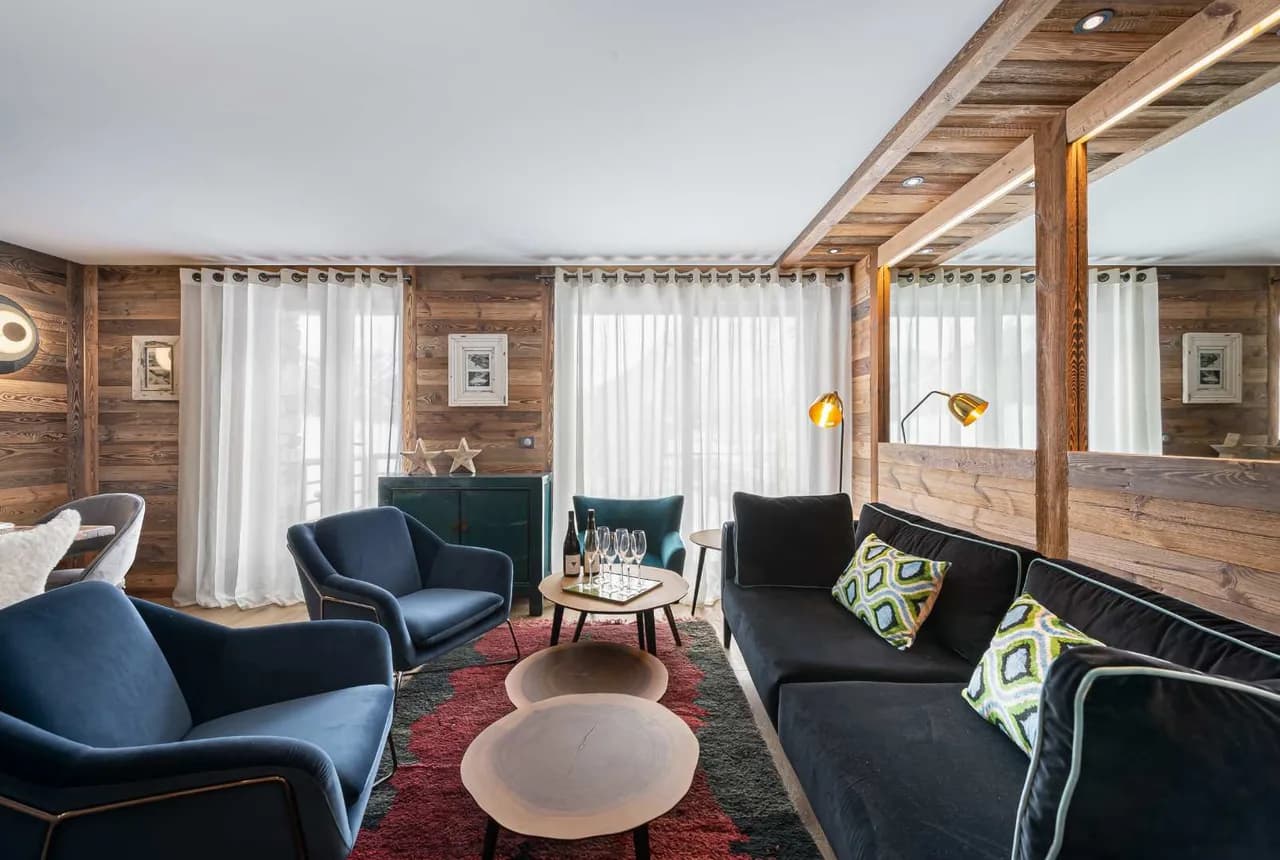 Alpine Comfort With Stunning Mountain Surroundings photo 2