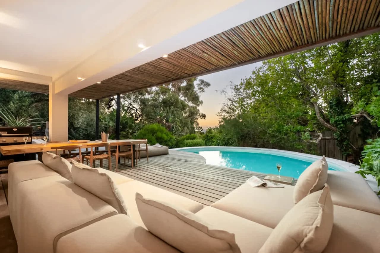 Camps Bay Retreat with Pool in Cape Town photo 2