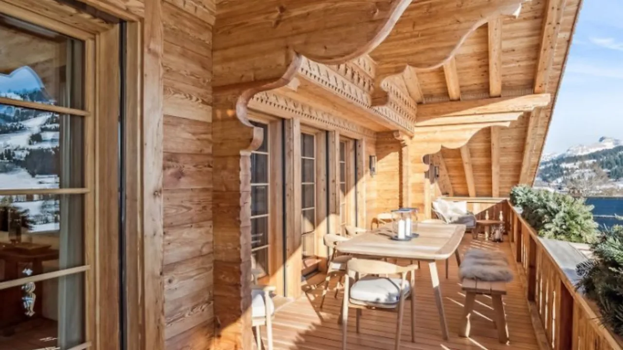 Brand New Alpine Penthouse Panoramic Views photo 3