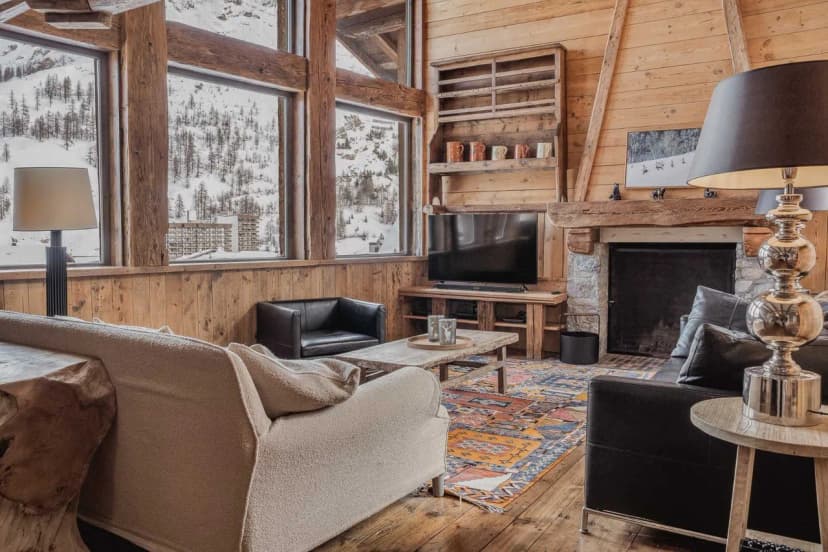 Designer Mountain Chalet With Hammam