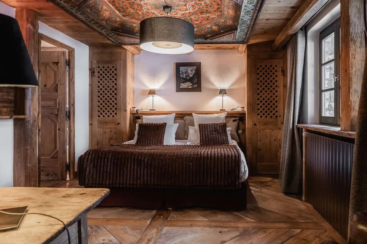 Elegant Alpine Escape For Ten Guests photo 3