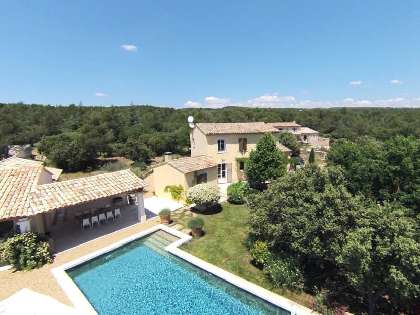 Modern Family Retreat in Provence