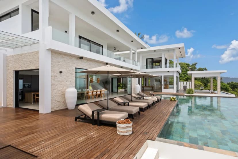 Hilltop Oceanview Sanctuary With Private Pool