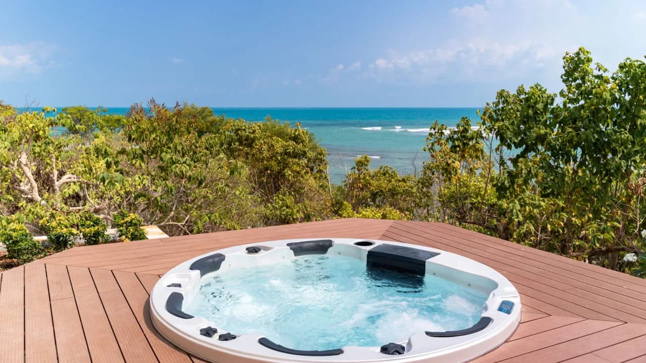 Tranquil Beachfront Sanctuary With Ocean Views photo 4
