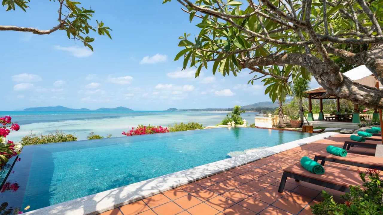 Tranquil Beachfront Sanctuary With Ocean Views photo 5
