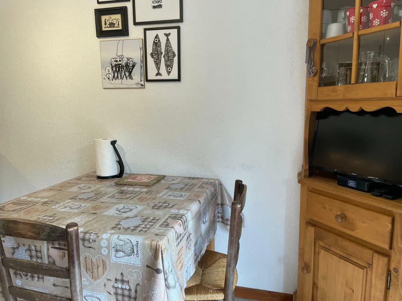 Ski Holiday Apartment Near Morzine Slopes photo 4