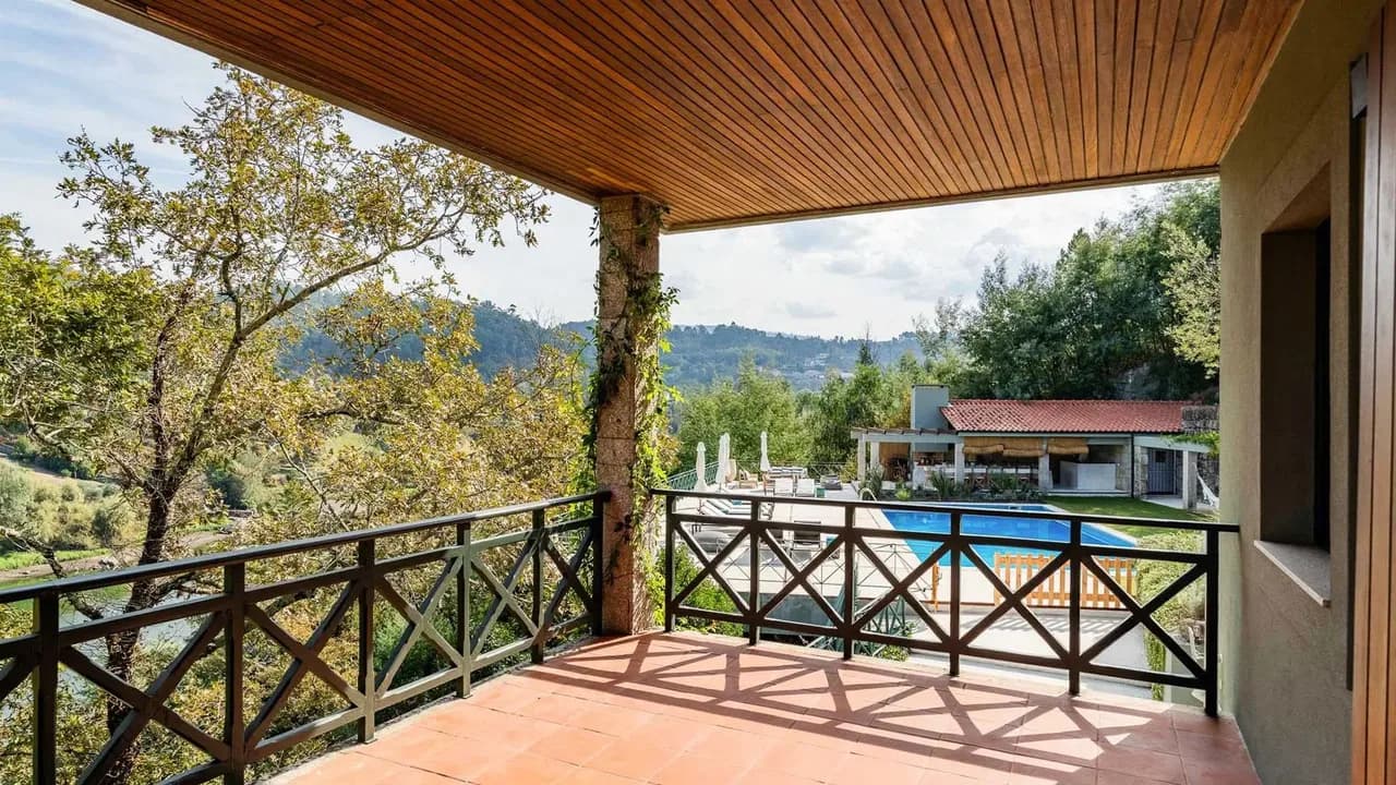 Spacious Douro Retreat With Outdoor Pool photo 4