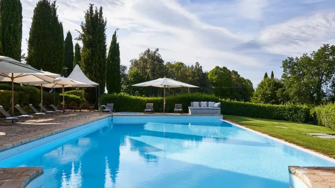 Luxury Tuscan Escape With Pool Views photo 5