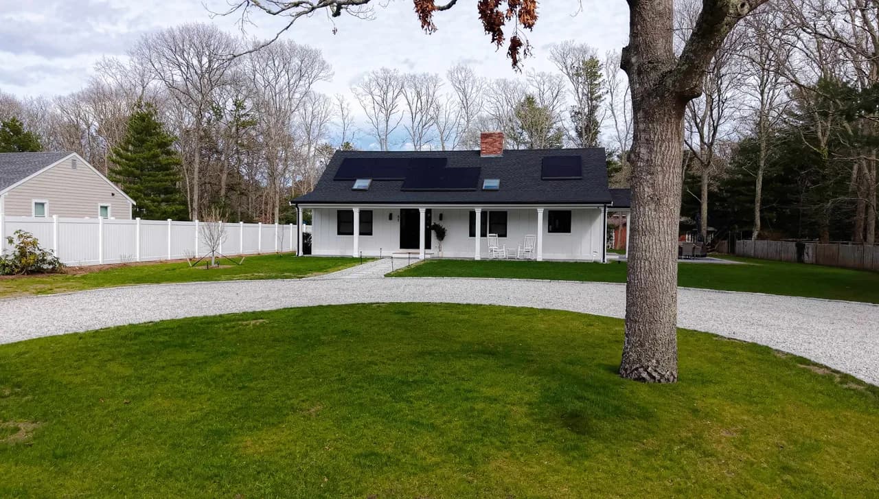 Coastal Game Room Villa in Barnstable, Cape Cod, USA