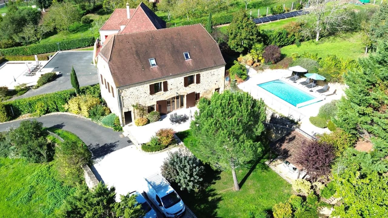 Peaceful Dordogne Escape With Pool