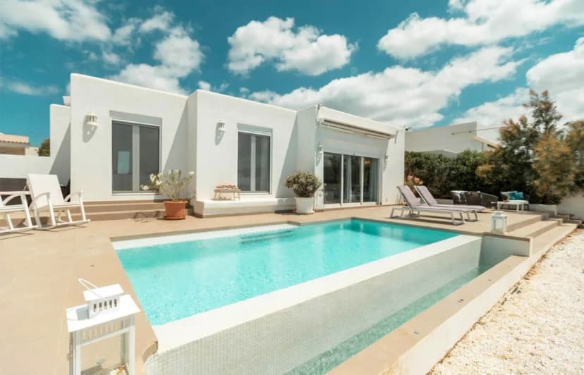 Tranquil Villa Overlooking Mediterranean Sunset