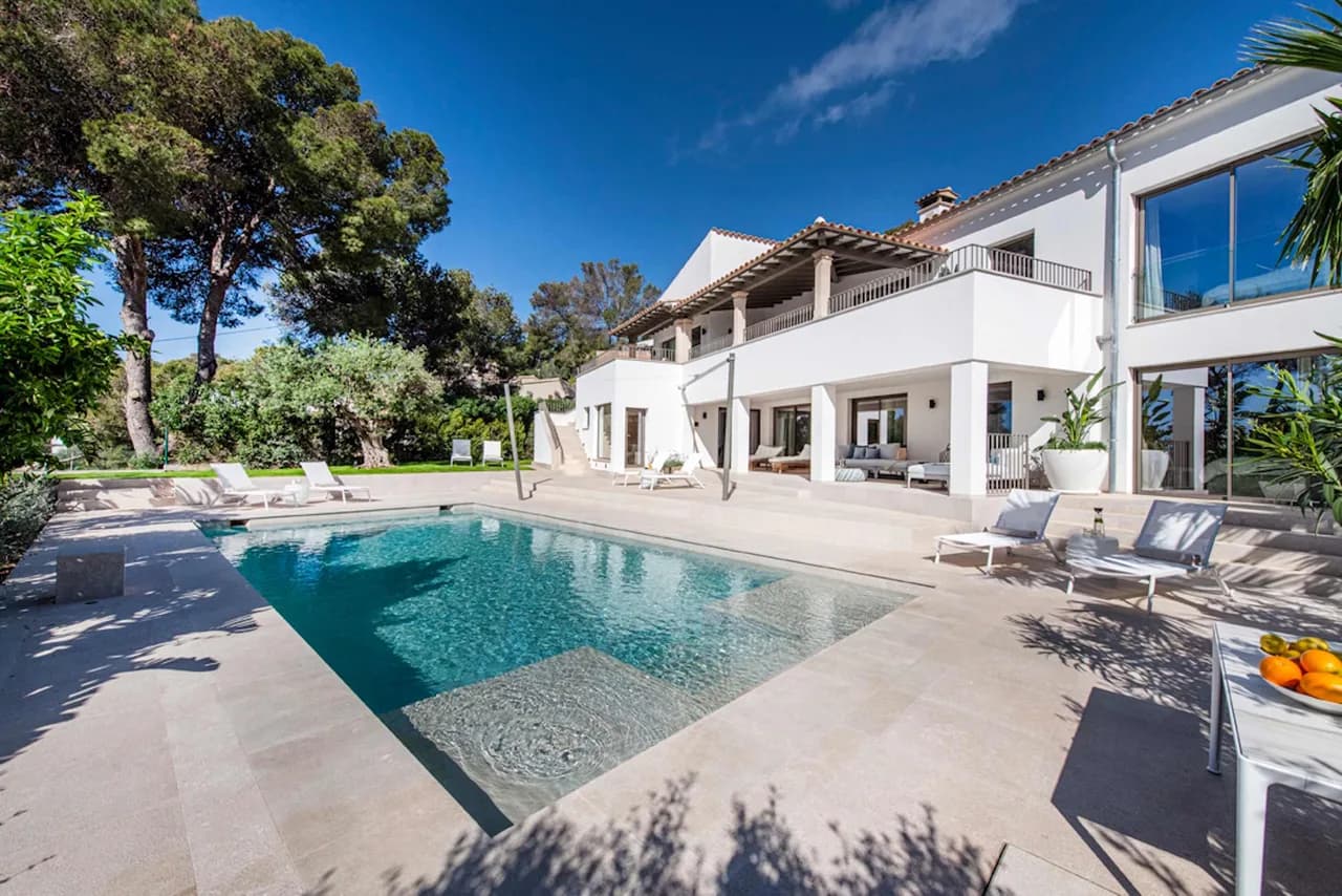 Contemporary Sea View Mediterranean Villa