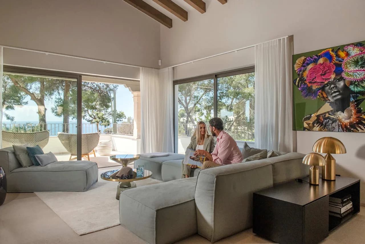 Contemporary Sea View Mediterranean Villa photo 2