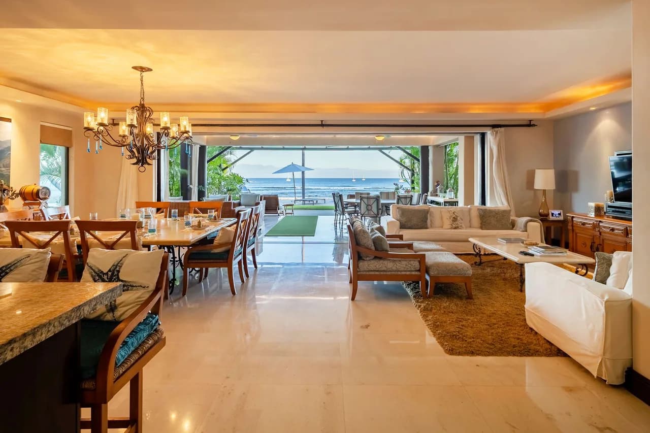Beachfront Four Bedroom Retreat in Punta Mita photo 3