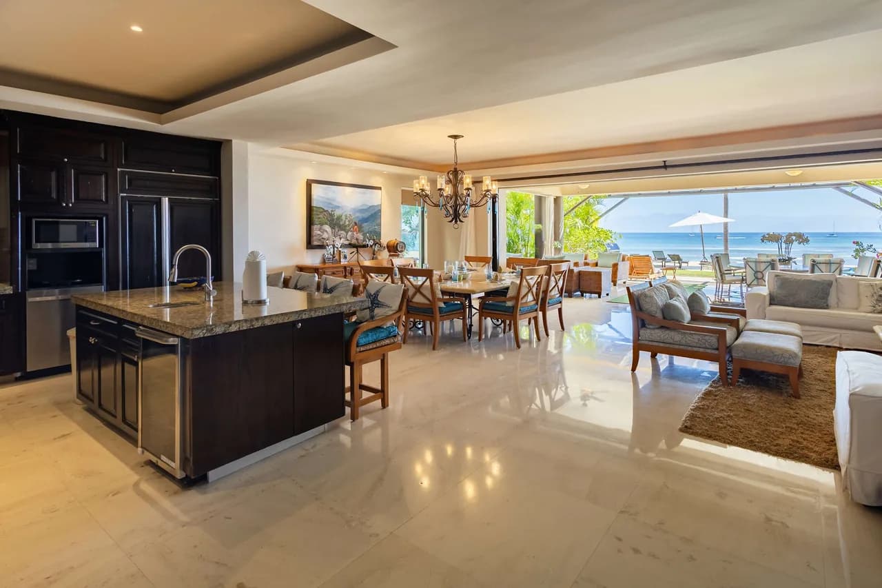 Beachfront Four Bedroom Retreat in Punta Mita photo 4