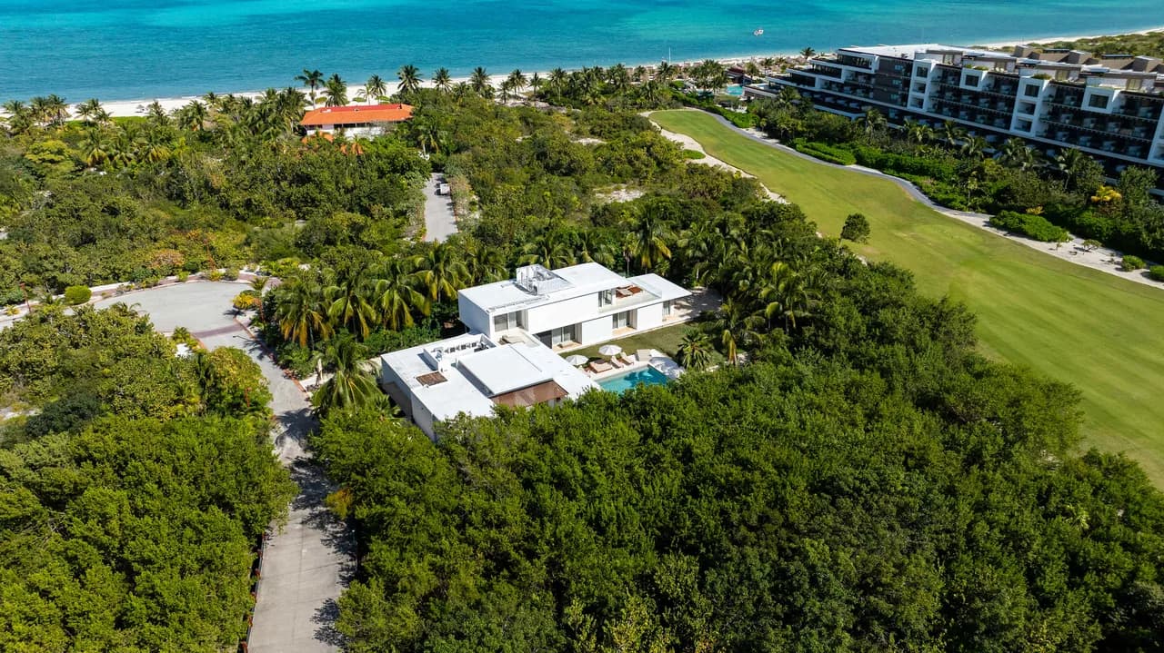Villa Marazul | 5BR | Beach & Golf Access photo 5