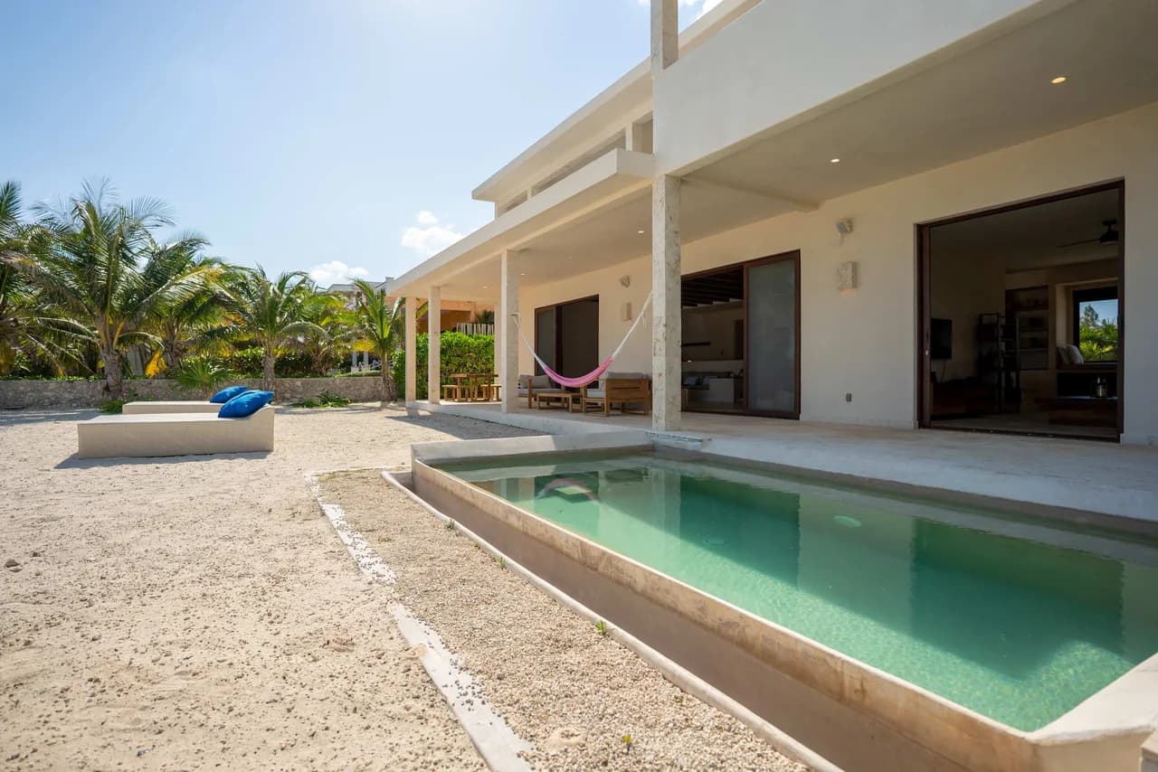 Isla Blanca Beach House |3BR |Eco-friendly Retreat photo 2