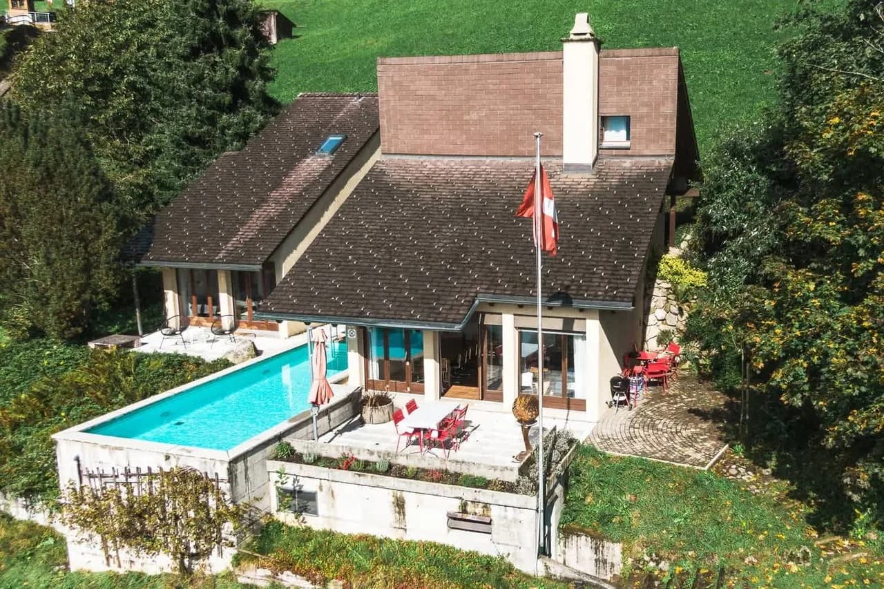 Panoramic Lake Lucerne Pool Retreat