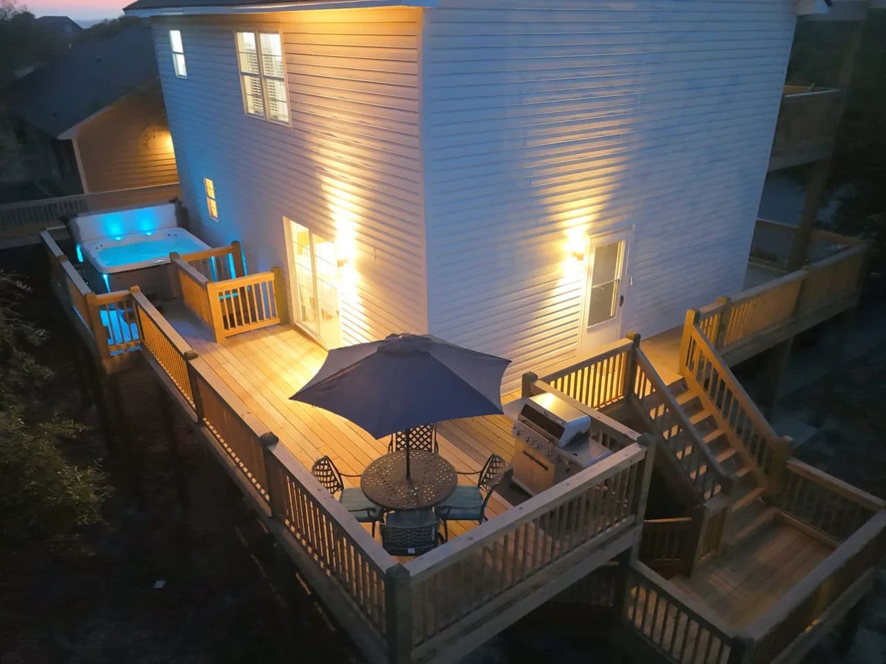 Waterfront Four Bedroom Retreat in Surf City