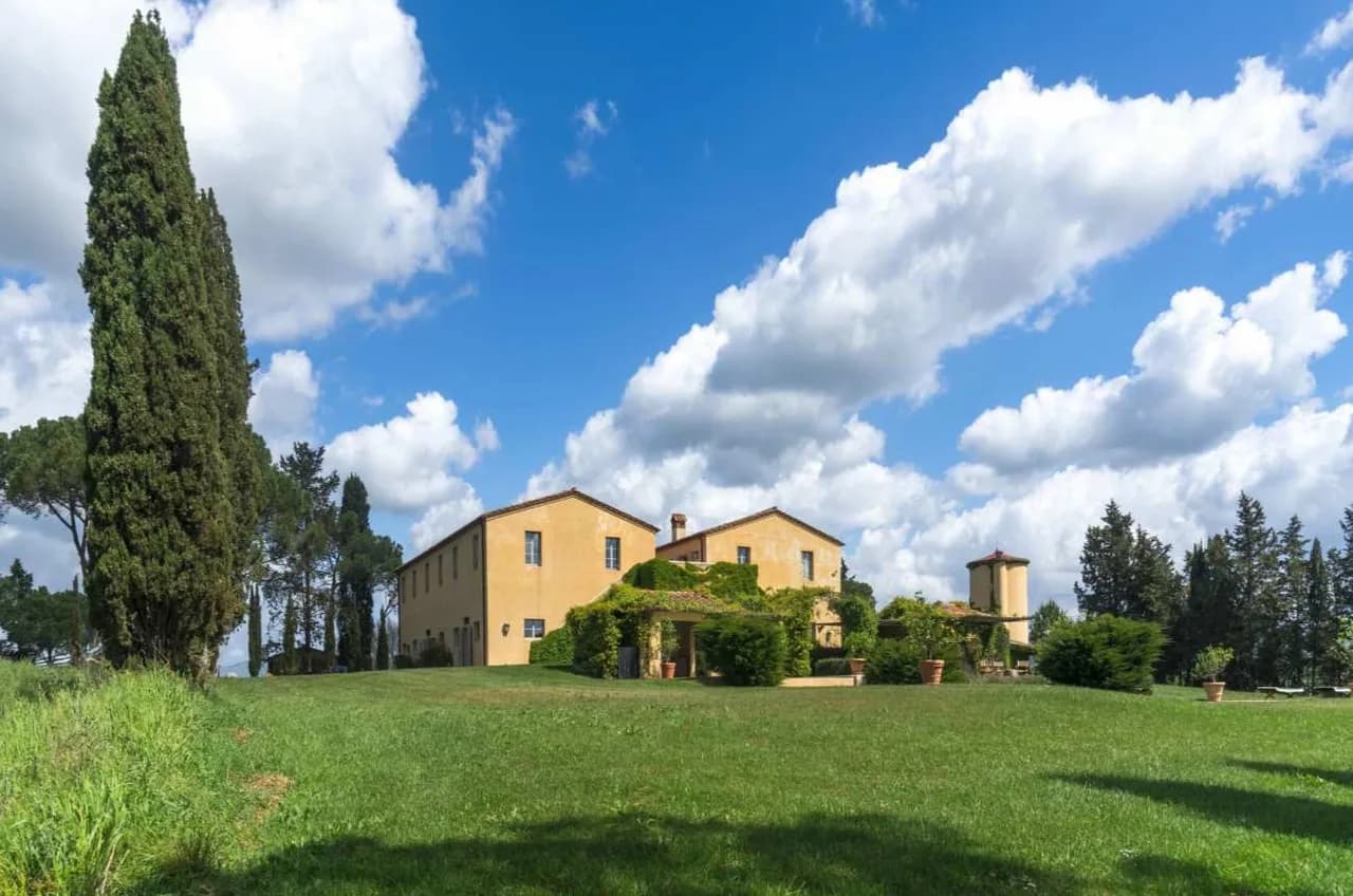 Tuscan Heritage Estate with Spa photo 2