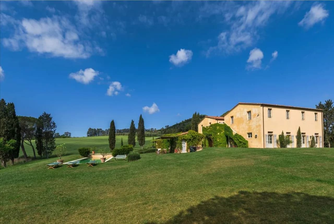 Tuscan Heritage Estate with Spa photo 3