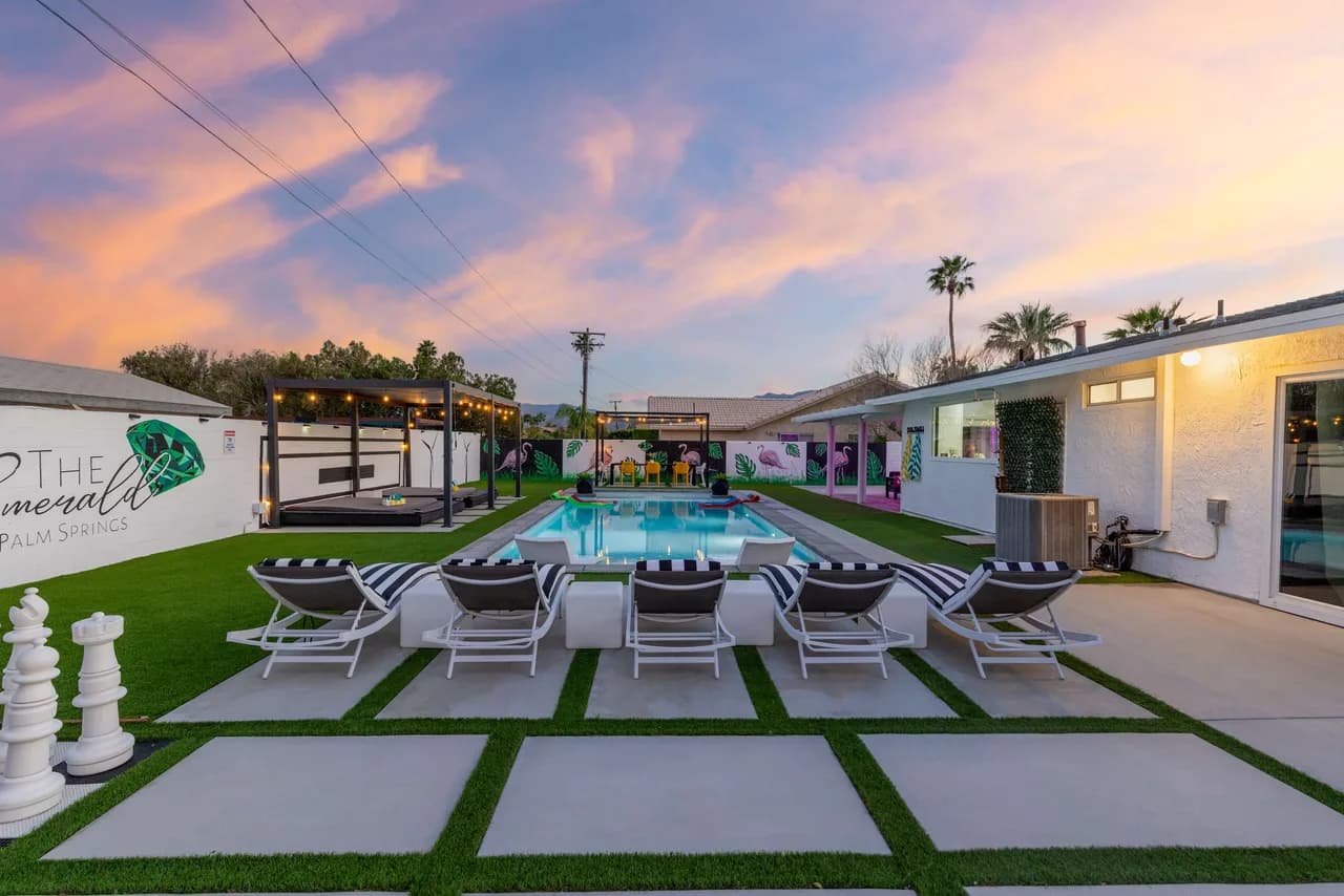 Secluded Poolside Retreat in Palm Springs