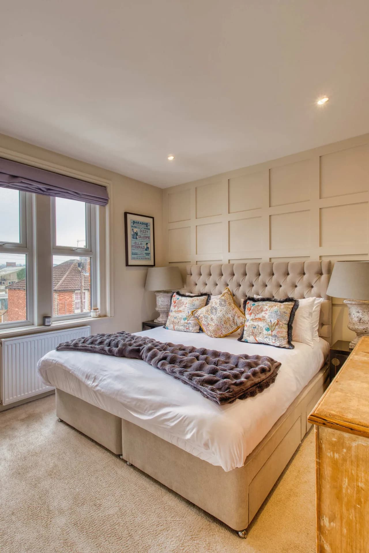 Spacious Three-Bedroom House in Guildford, Surrey