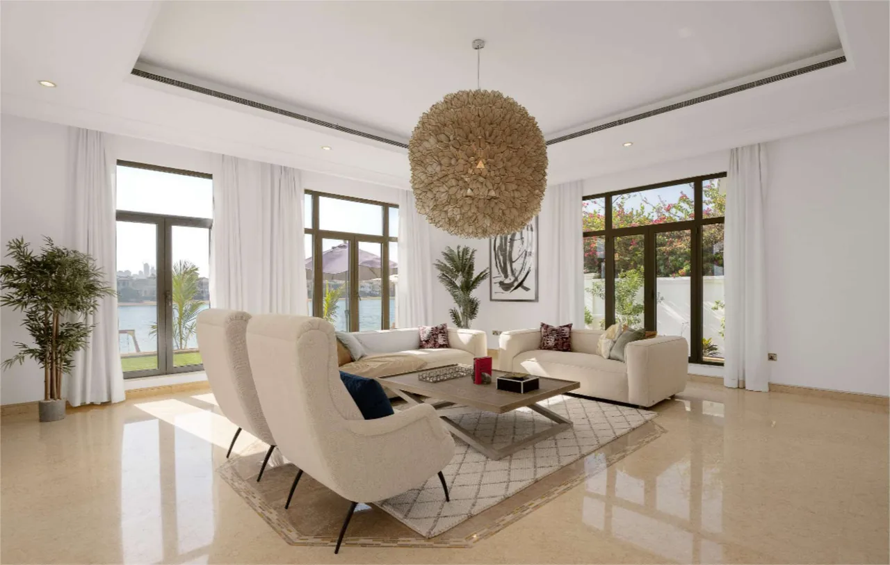 Beachfront Skyline Villa on The Palm photo 4