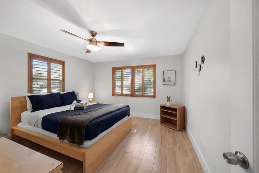 Home w/pool by Dream Vacation unit 401