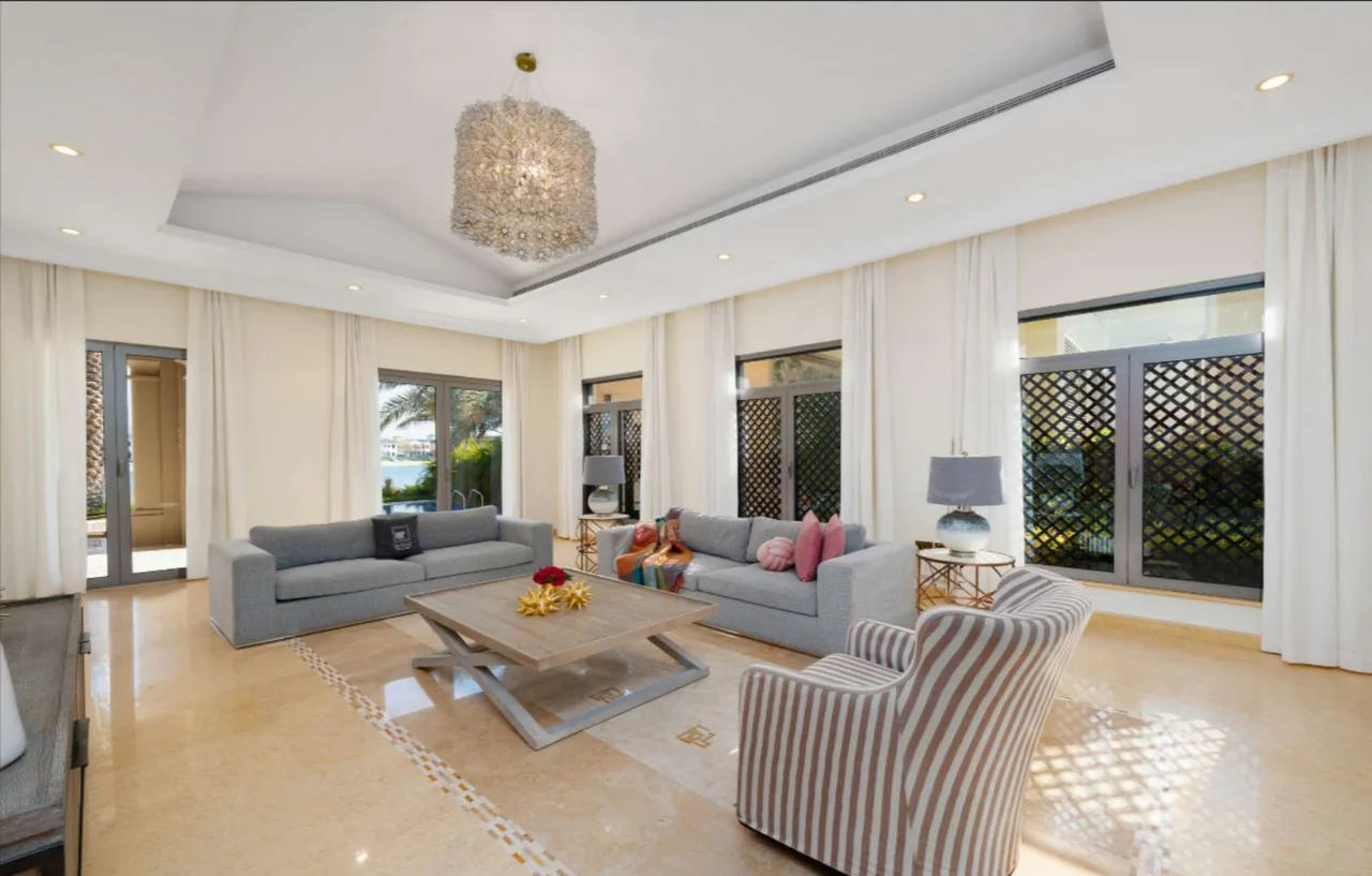 Private Beachfront Luxury Villa The Palm photo 3