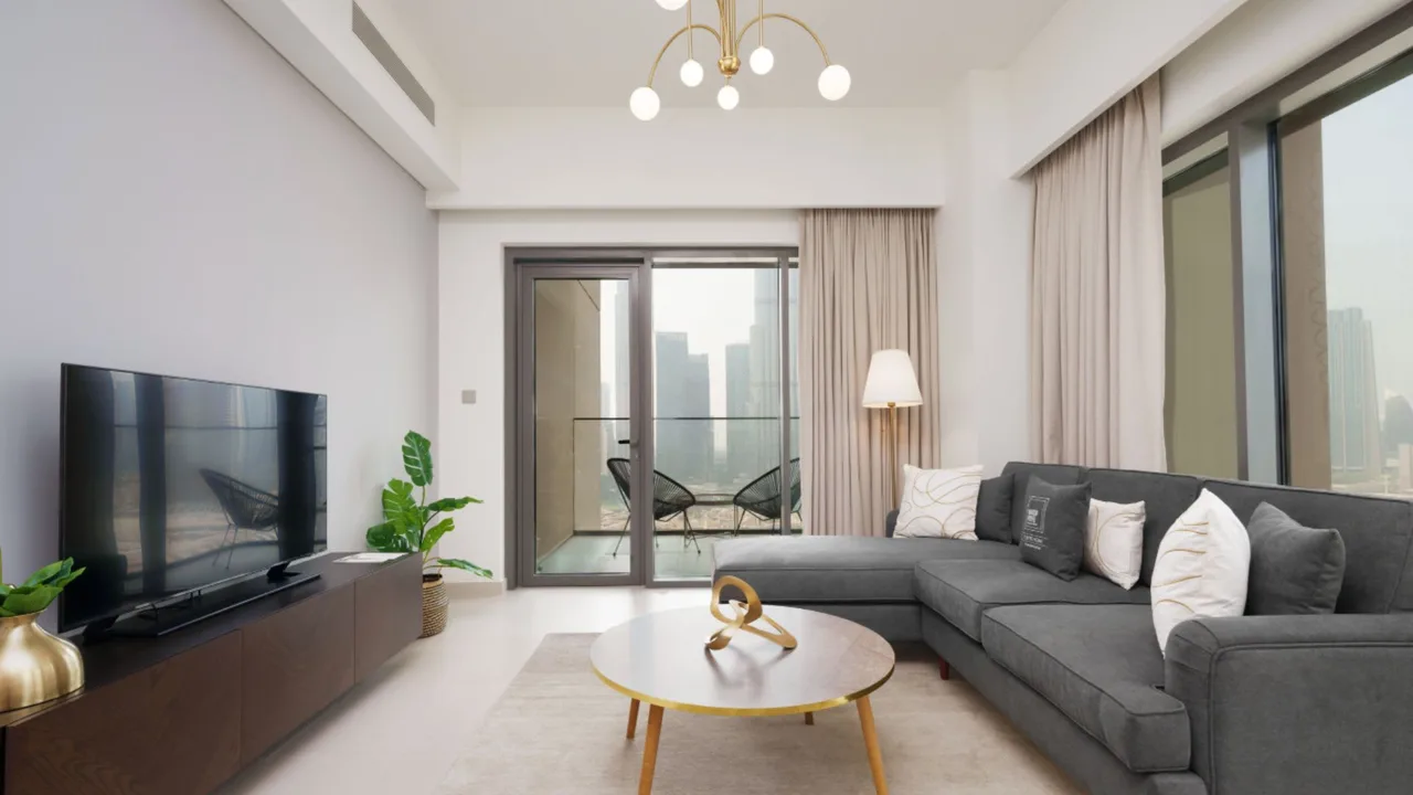 Stylish City Apartment With Iconic Outlook photo 5
