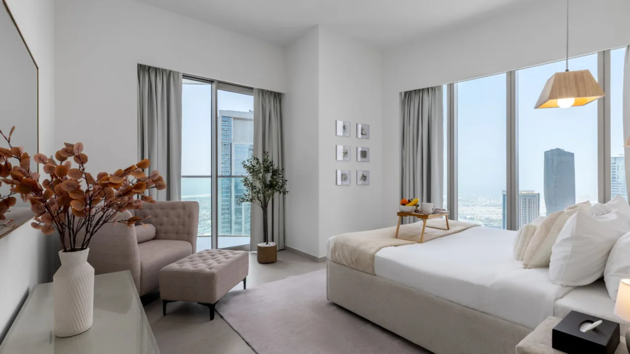 Grand City Apartment Overlooking Burj Khalifa photo 2