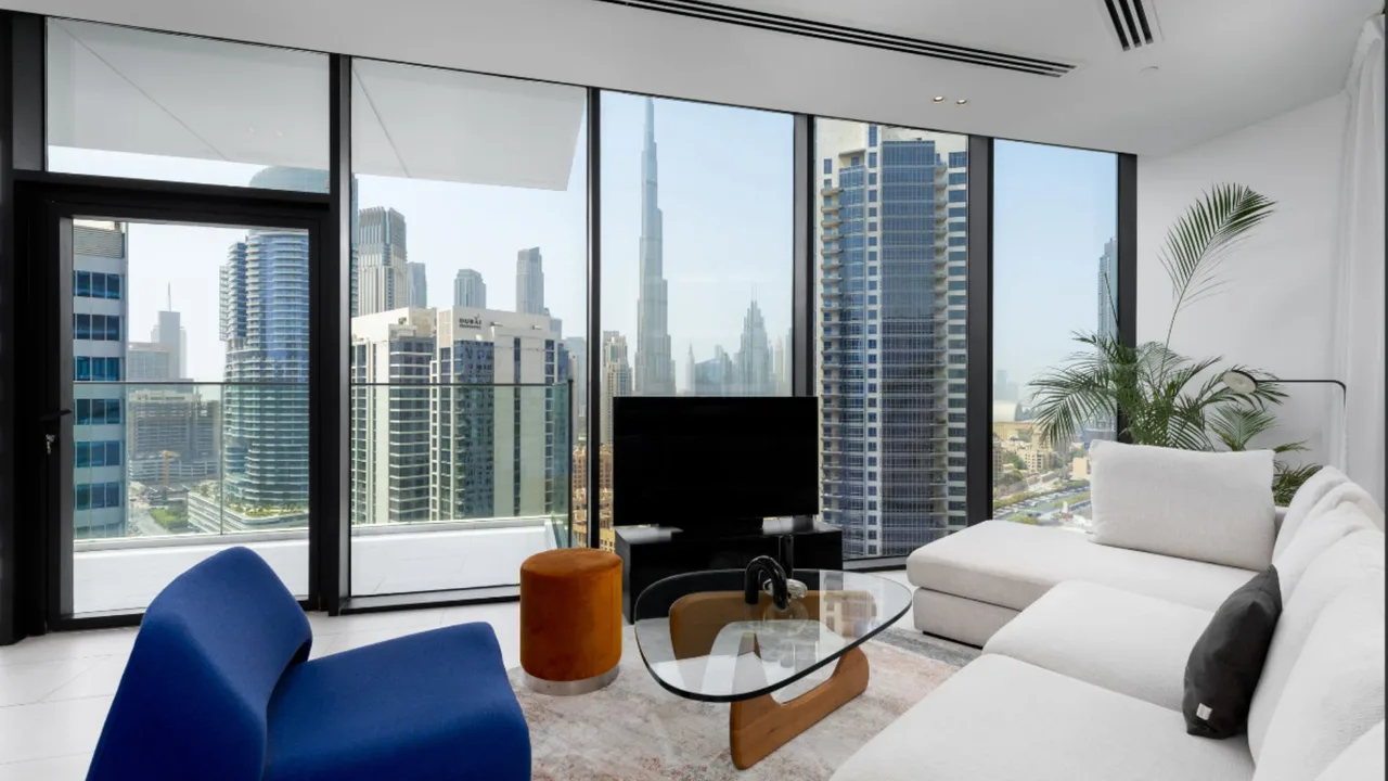 Bright Apartment With Iconic Views photo 5